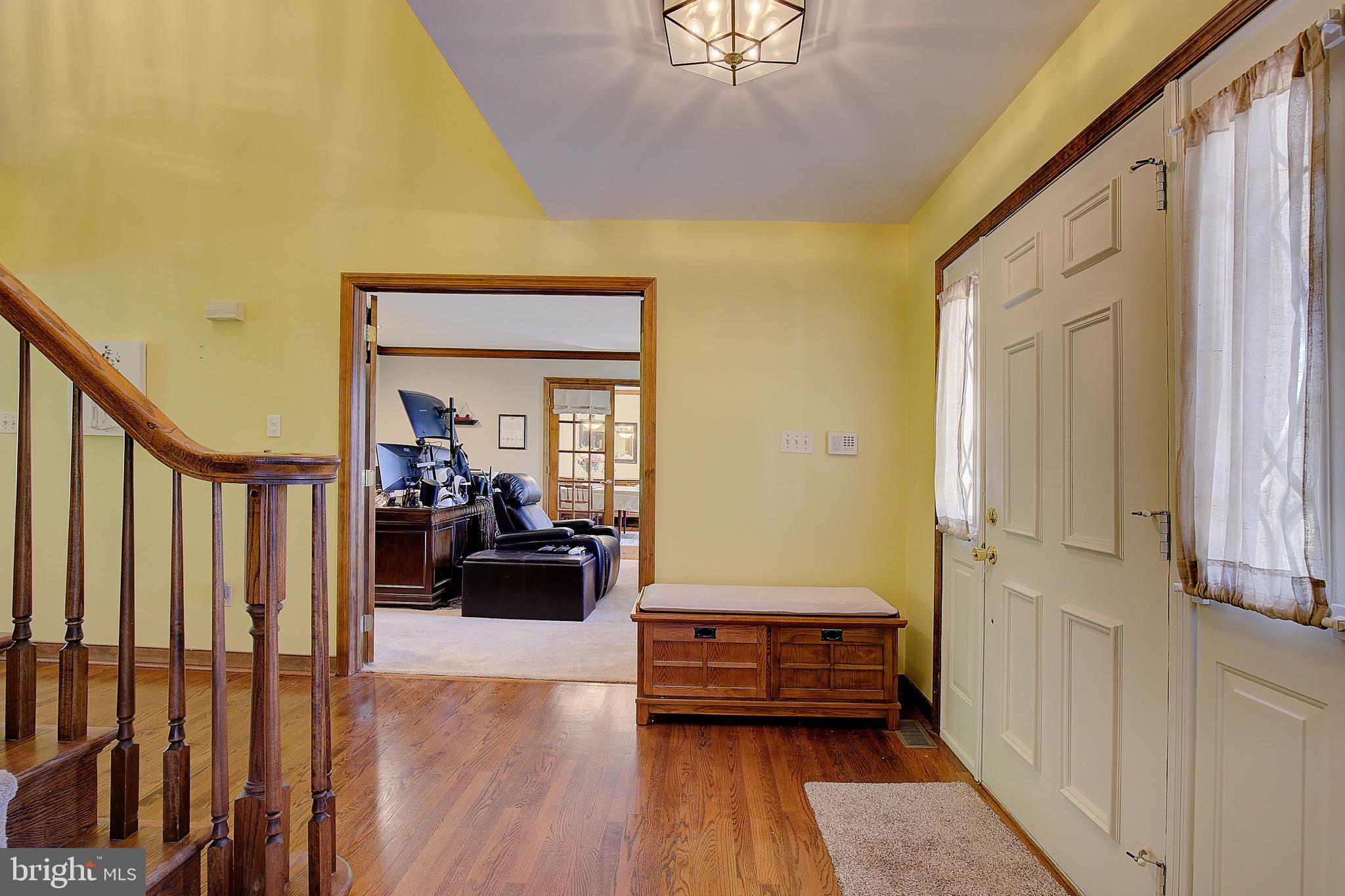 SOMERSET - Residential