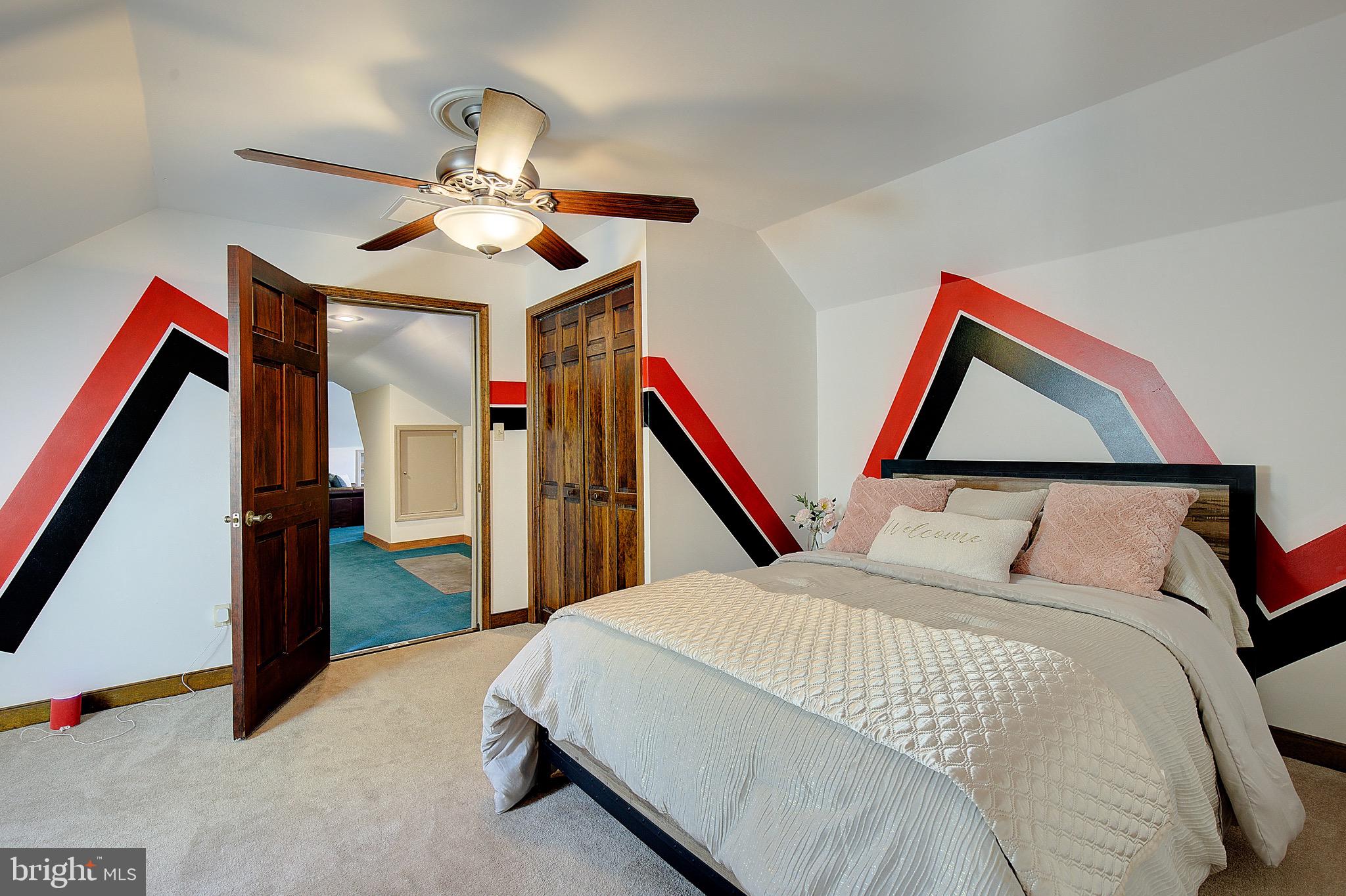 SOMERSET - Residential