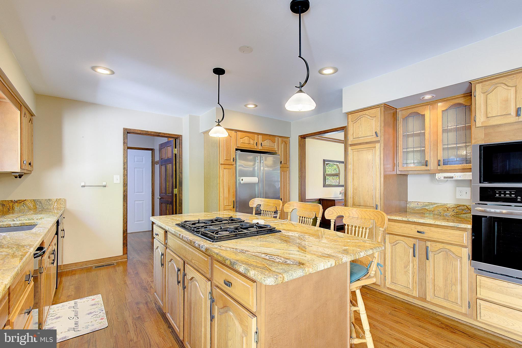 SOMERSET - Residential