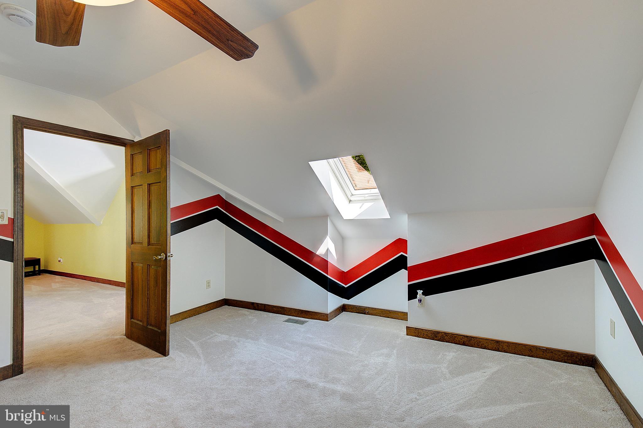 SOMERSET - Residential