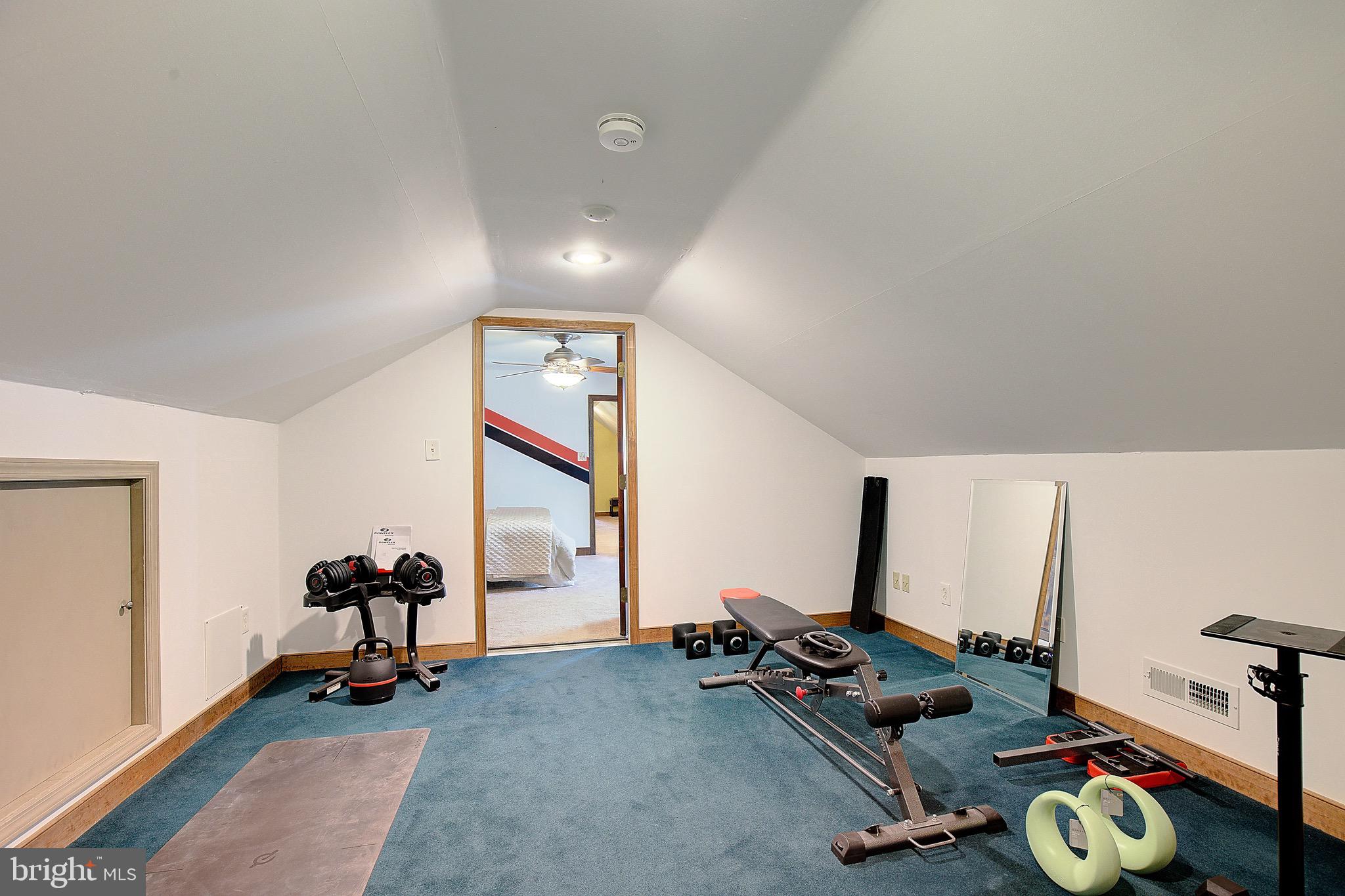 SOMERSET - Residential