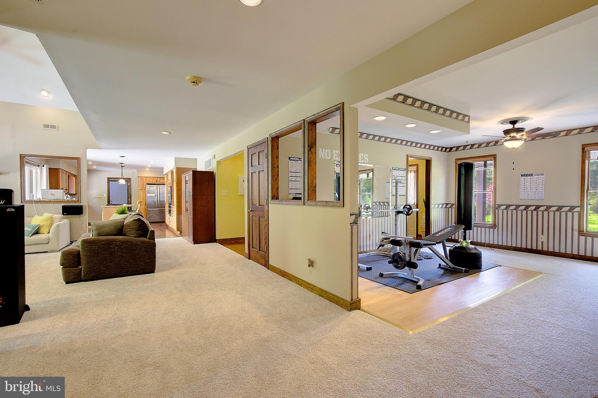 SOMERSET - Residential