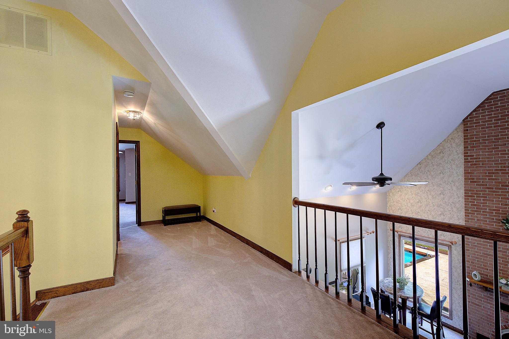 SOMERSET - Residential