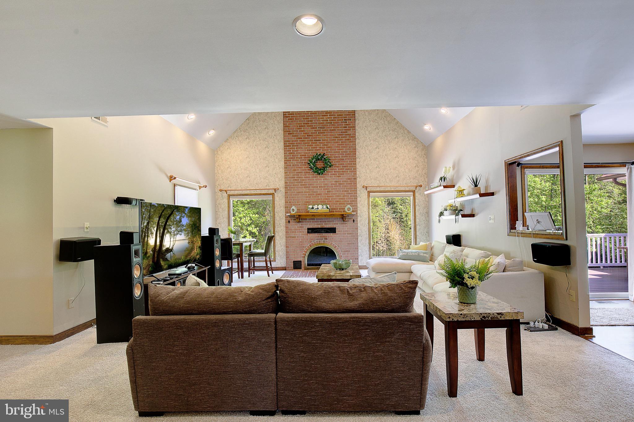 SOMERSET - Residential