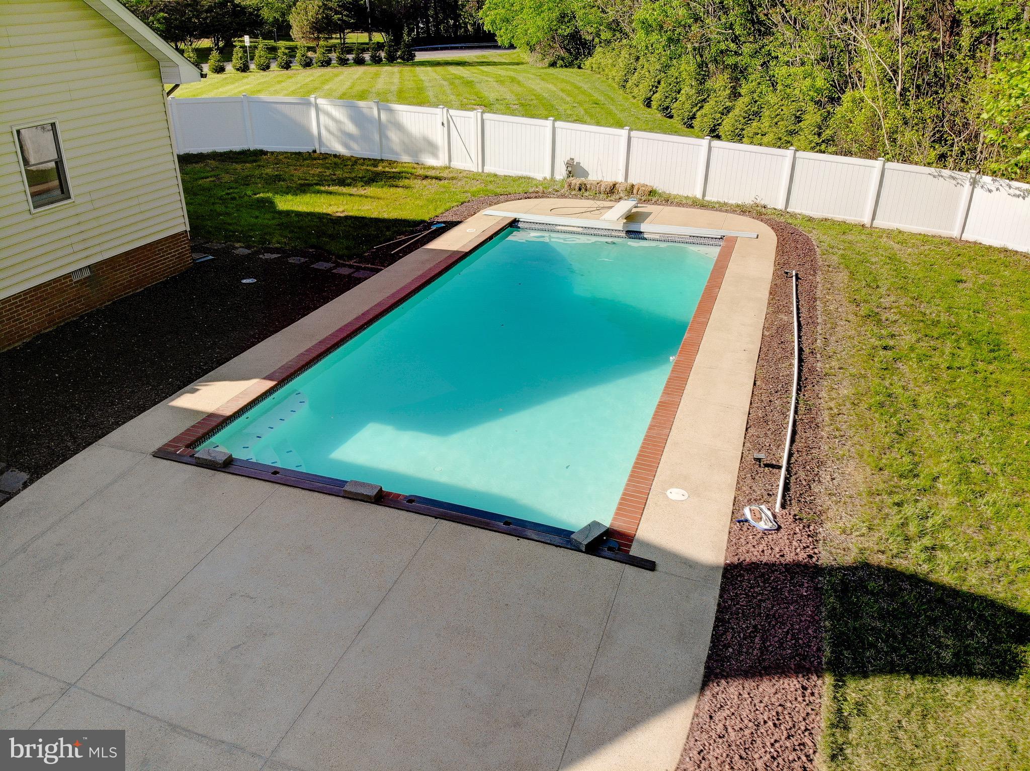 SOMERSET - Residential