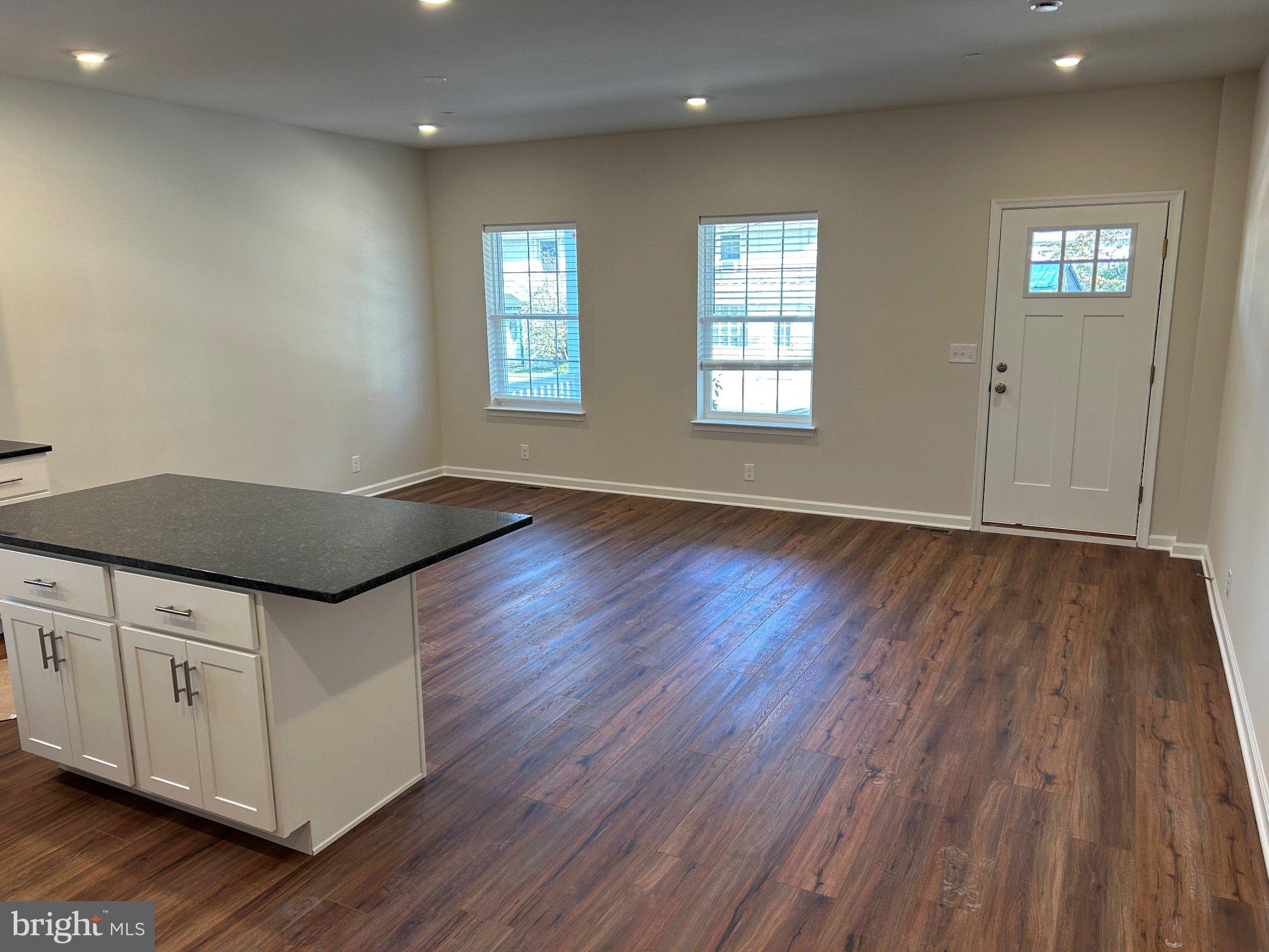 138 5TH STREET W 4