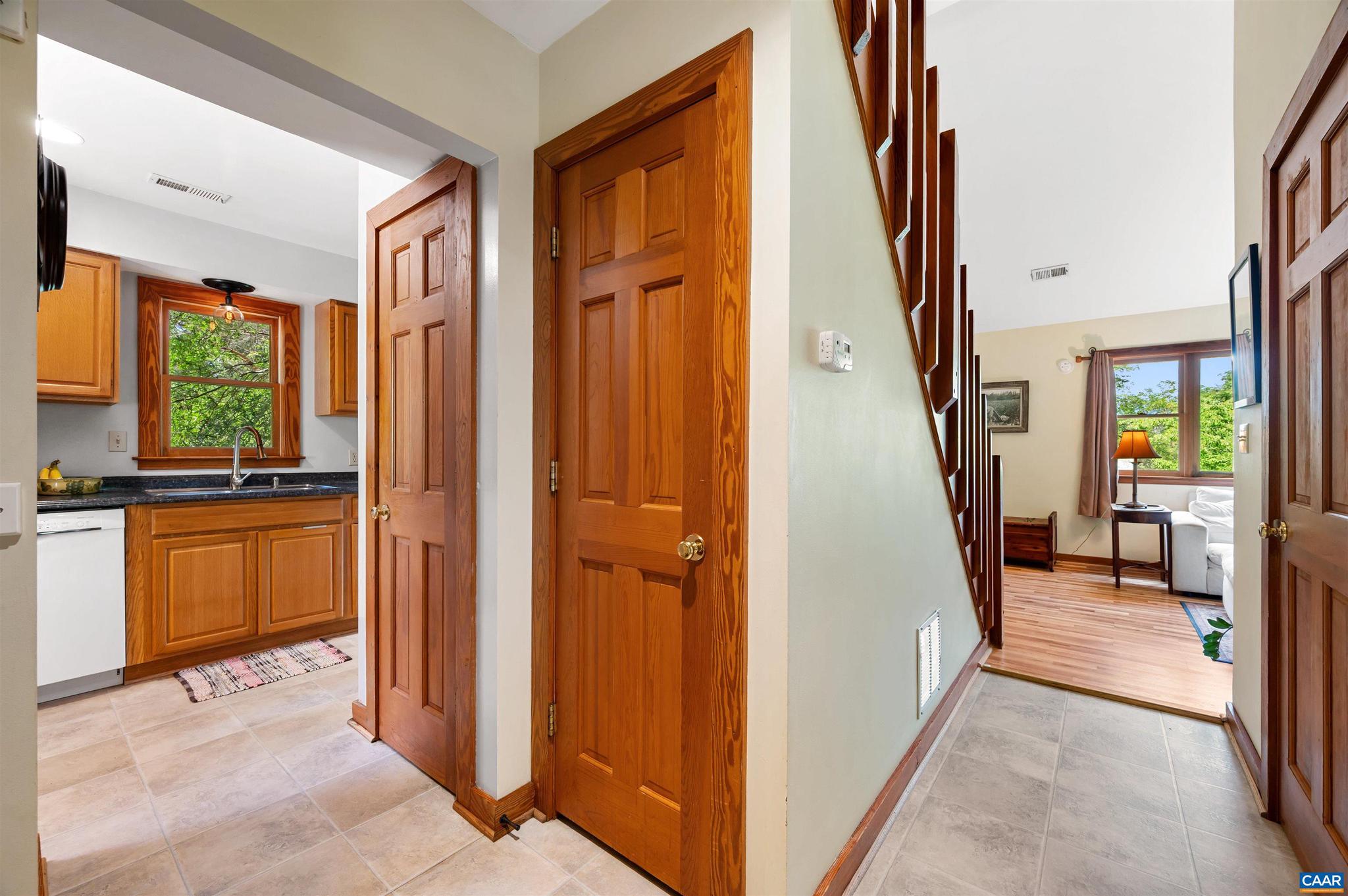 EDGEHILL - Residential