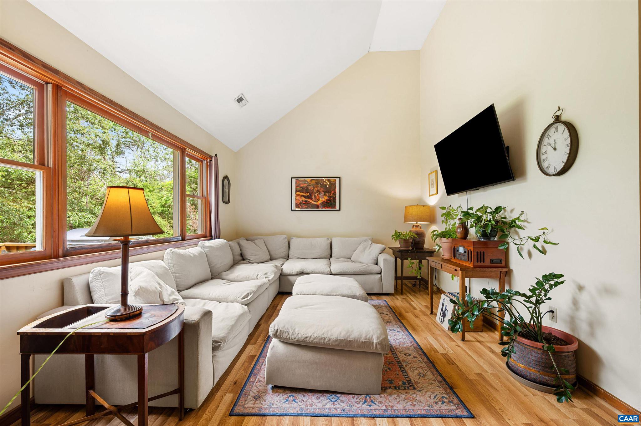 EDGEHILL - Residential