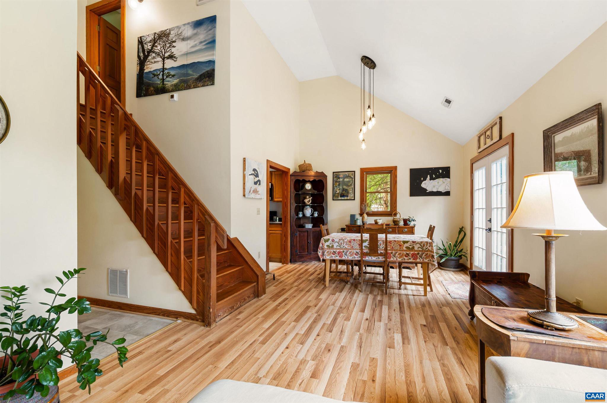 EDGEHILL - Residential