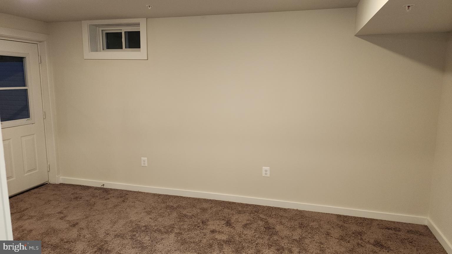 FAIRWAY ESTATES - Residential Lease