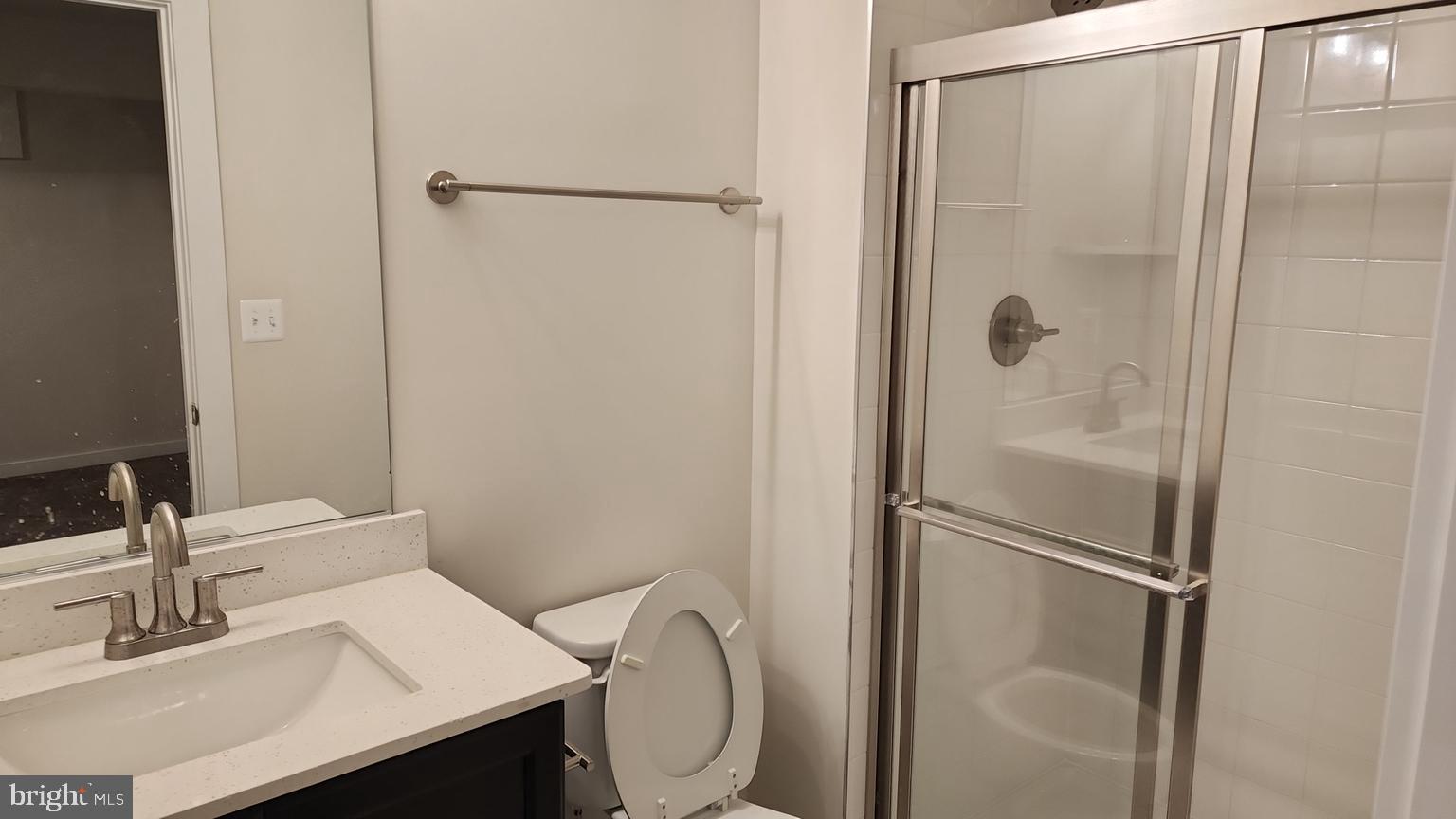 FAIRWAY ESTATES - Residential Lease