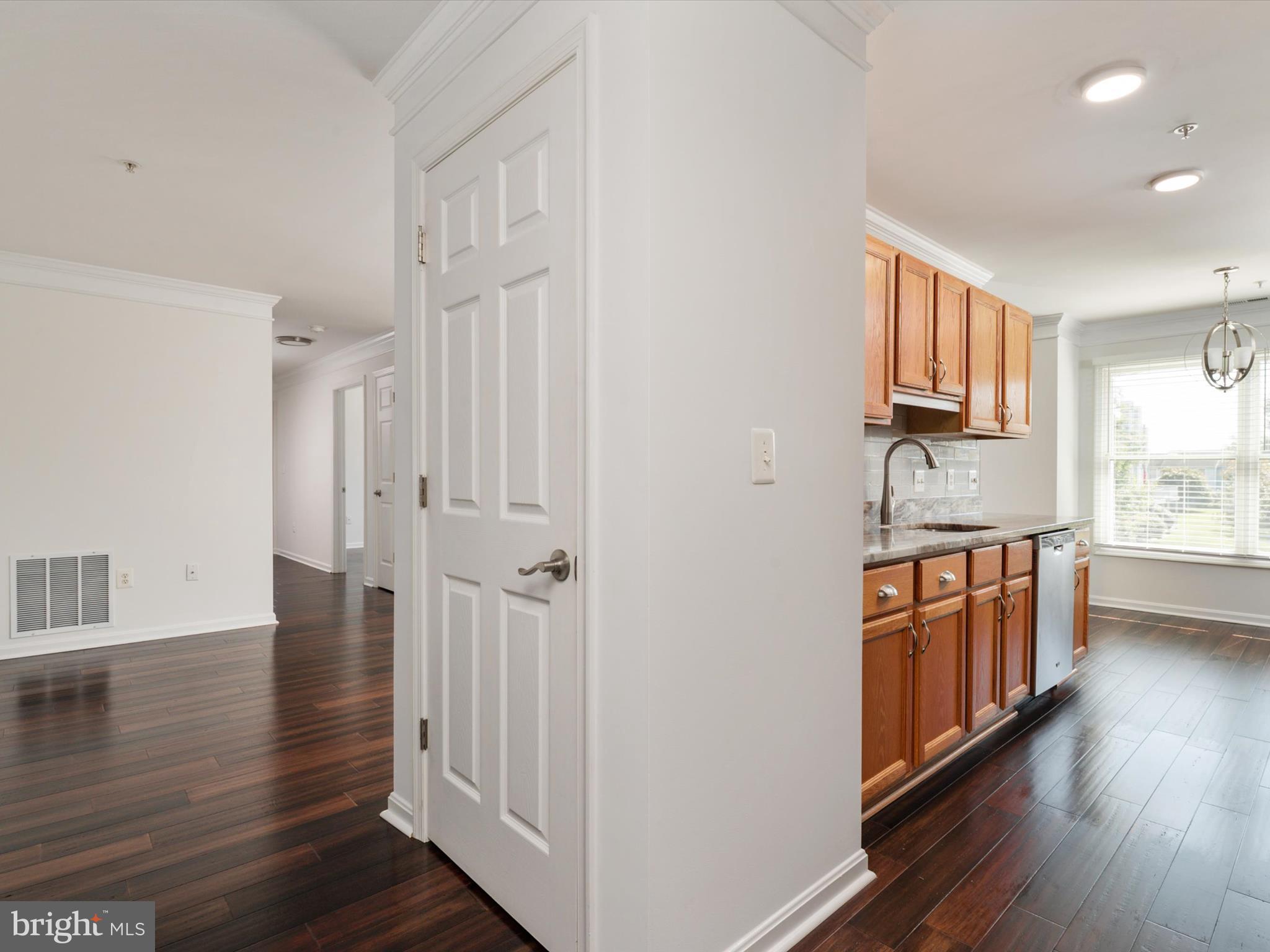 BAYSIDE MARINA - Residential