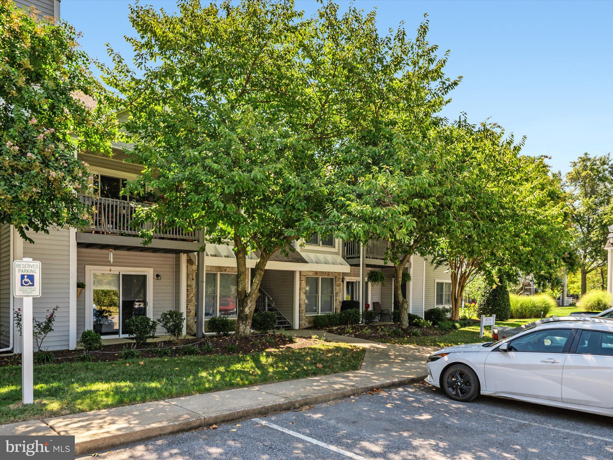 BAYSIDE MARINA - Residential