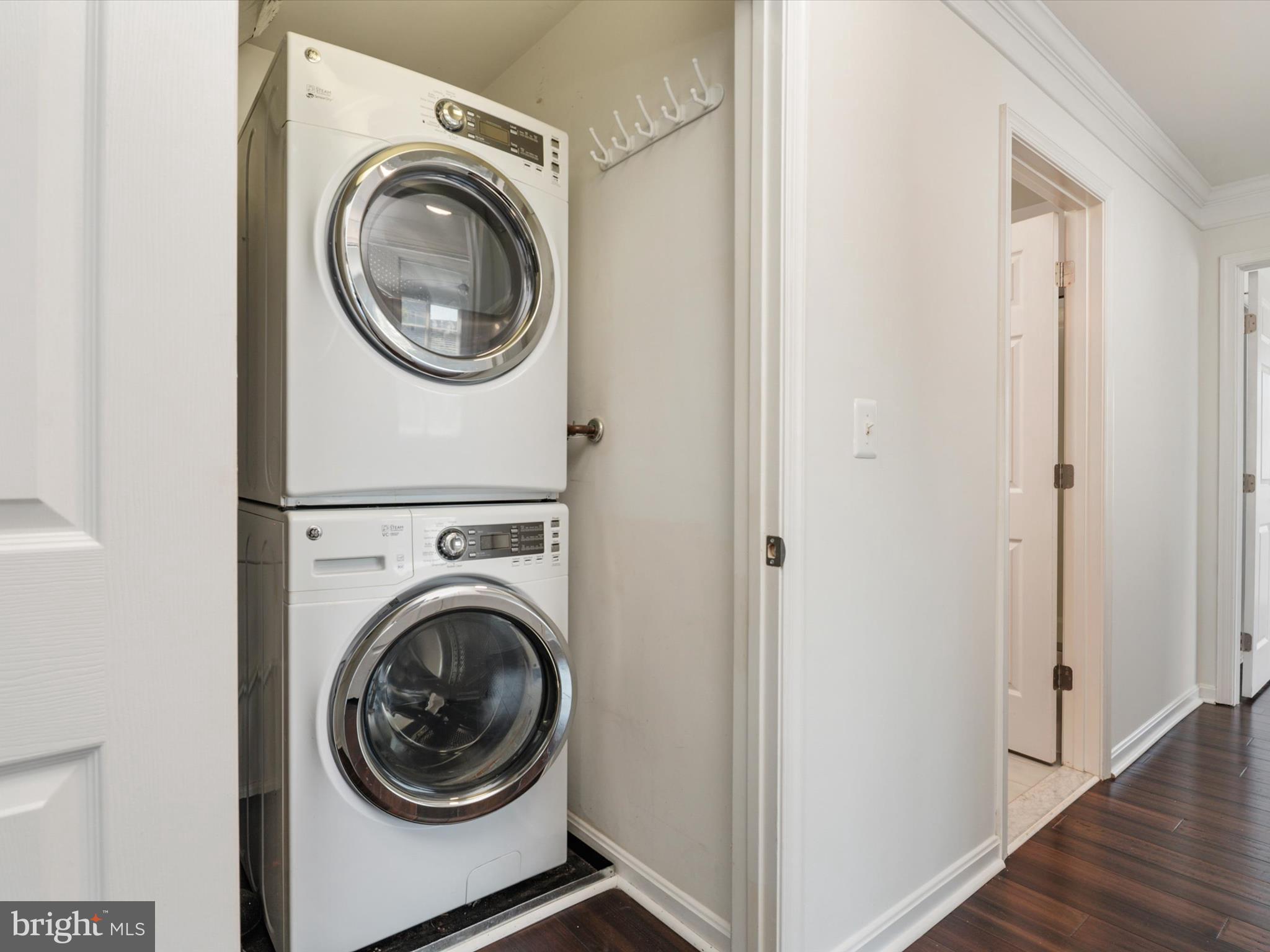 BAYSIDE MARINA - Residential