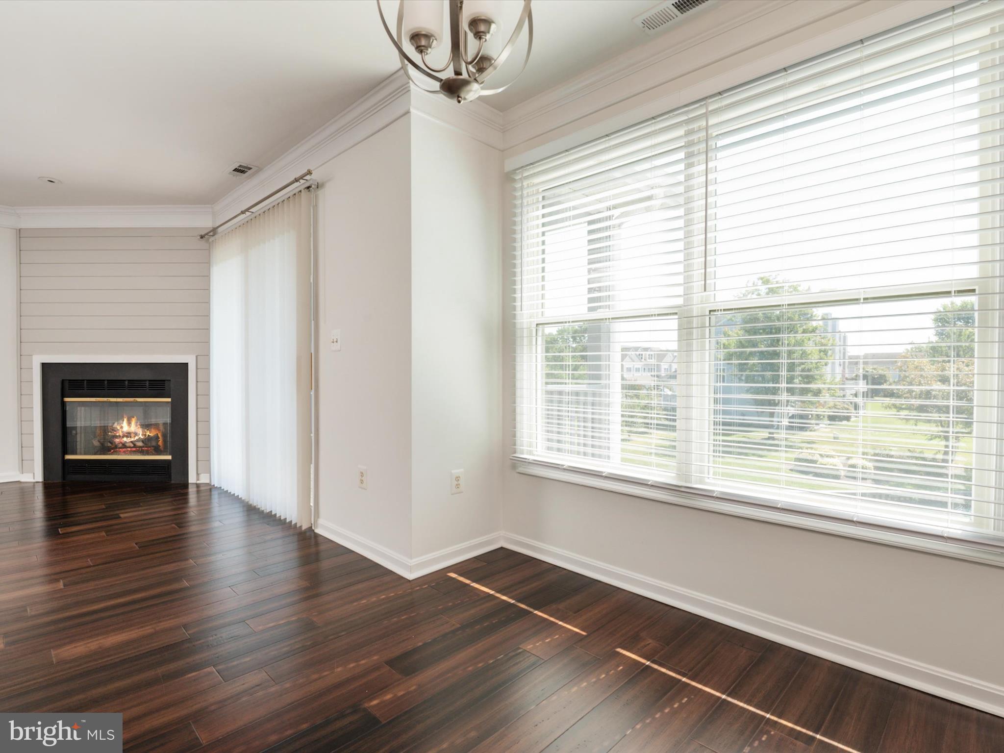 BAYSIDE MARINA - Residential