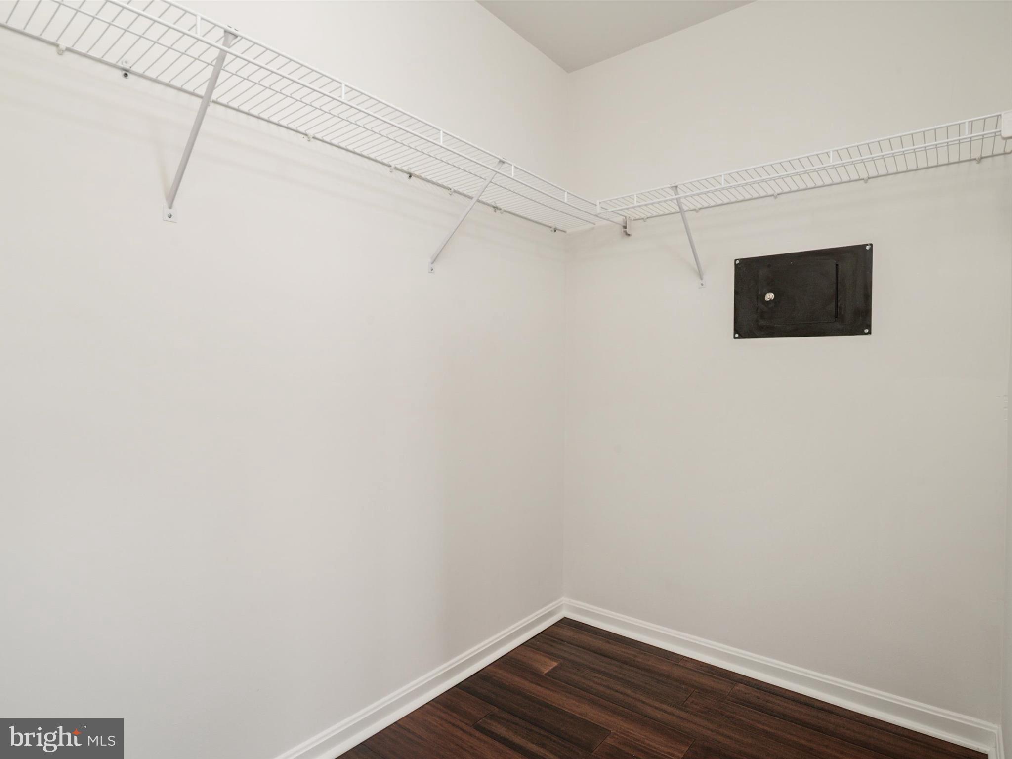 BAYSIDE MARINA - Residential