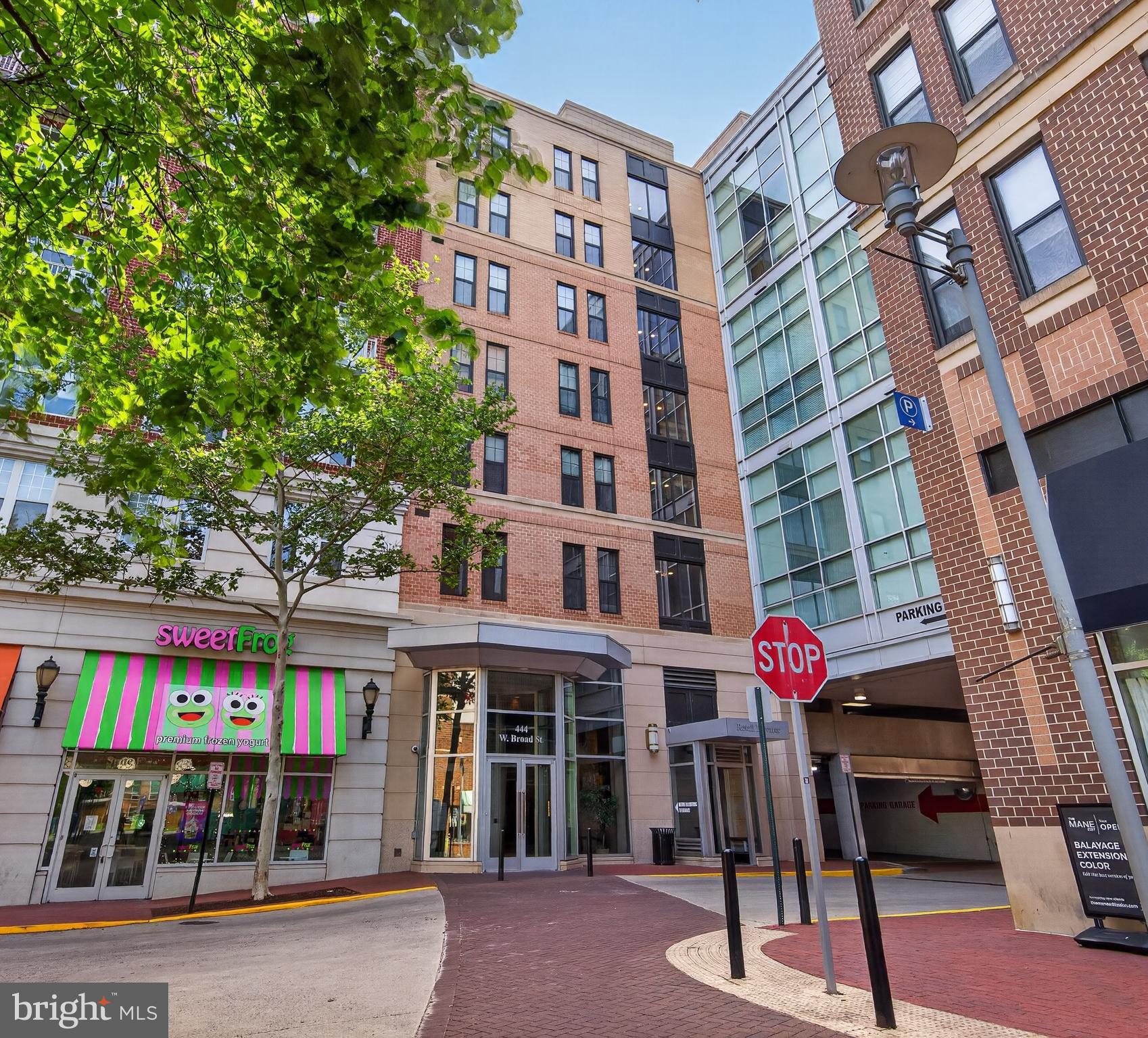 FALLS CHURCH CITY - Residential