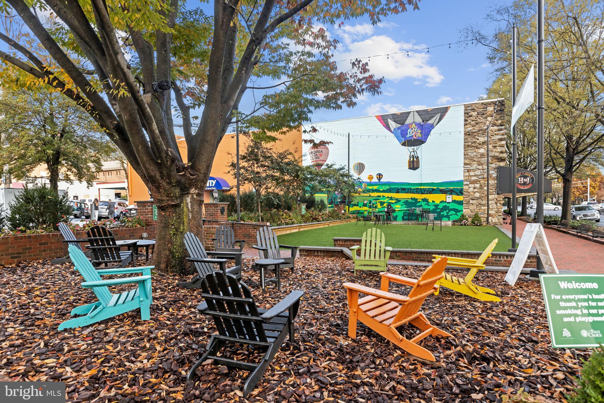 FALLS CHURCH CITY - Residential