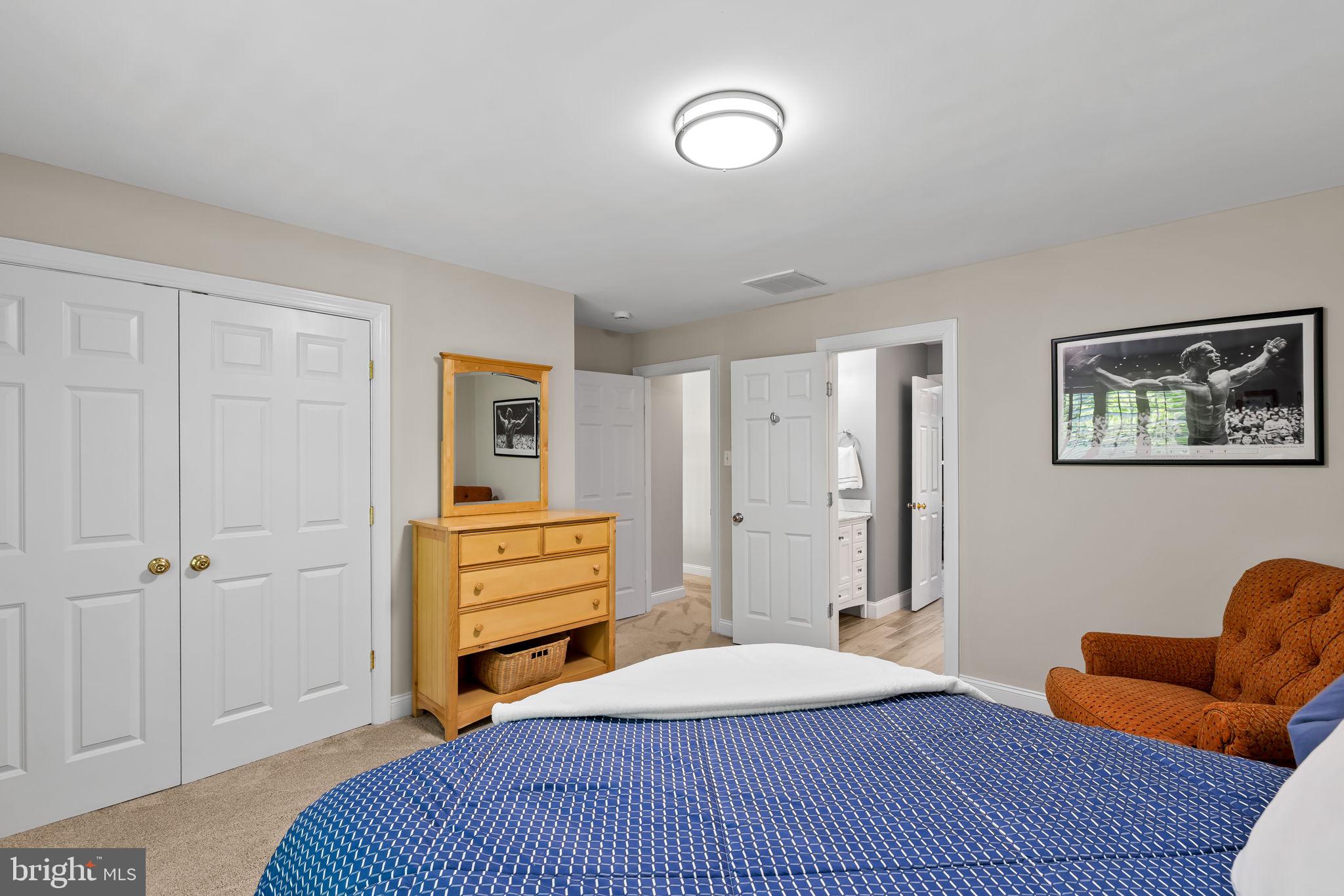 QUARTERFIELD - Residential