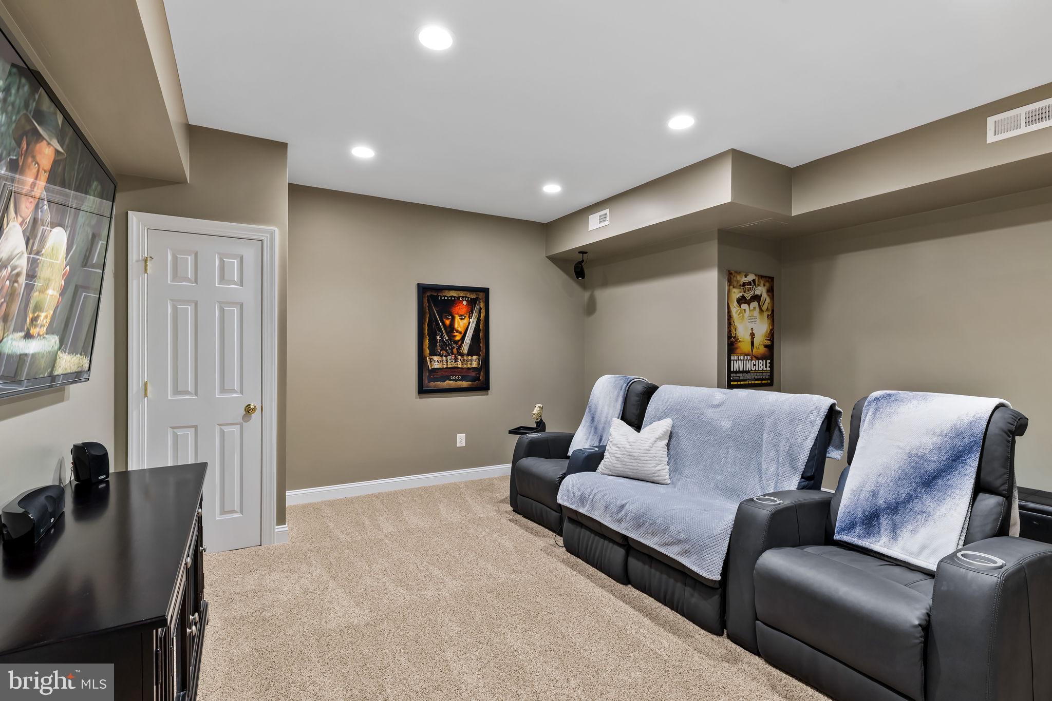 QUARTERFIELD - Residential