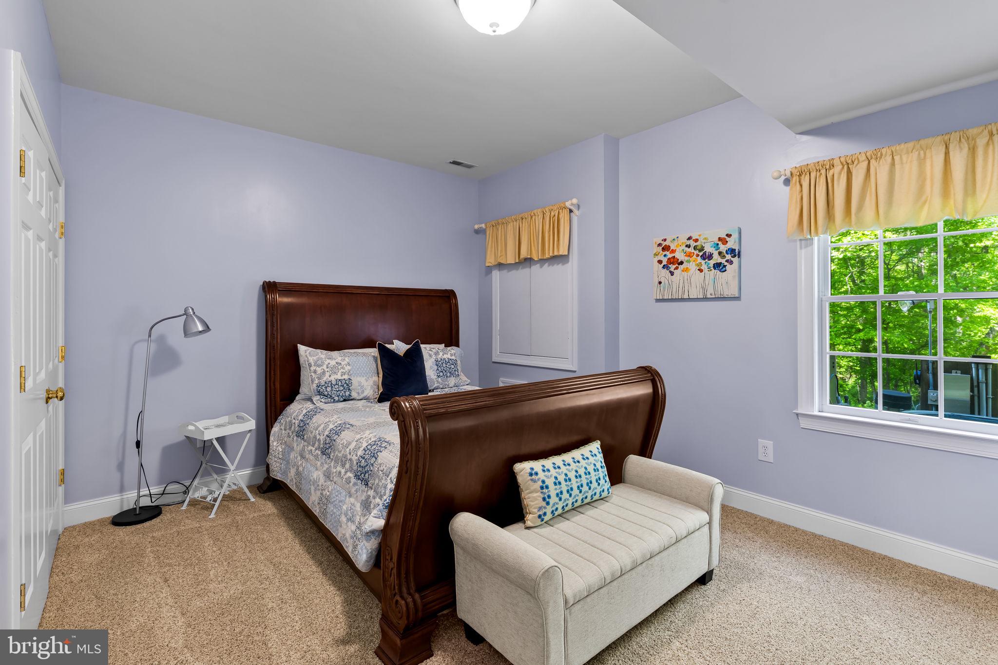 QUARTERFIELD - Residential