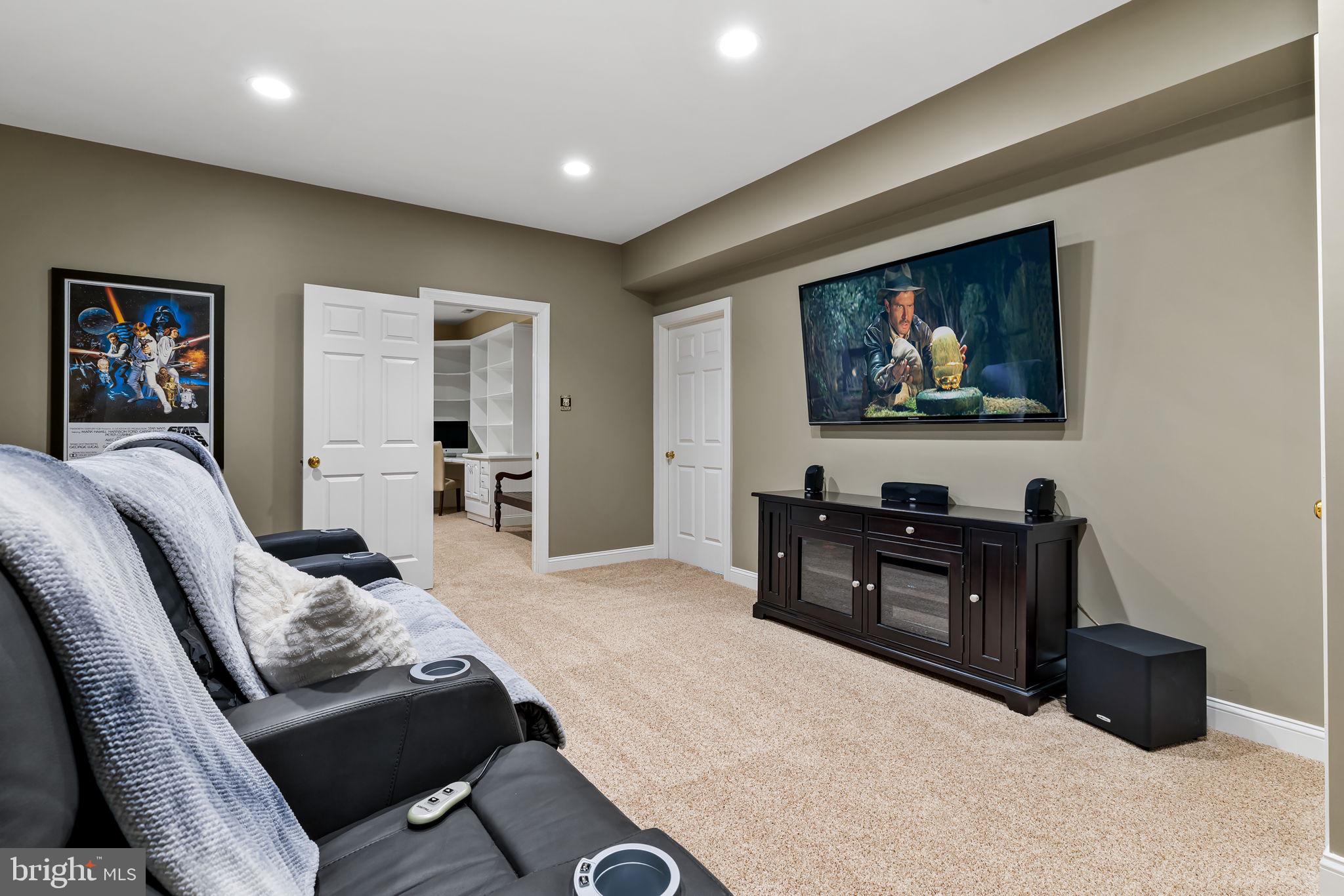 QUARTERFIELD - Residential