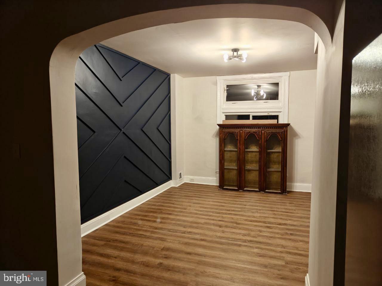 EAST BALTIMORE MIDWAY - Residential