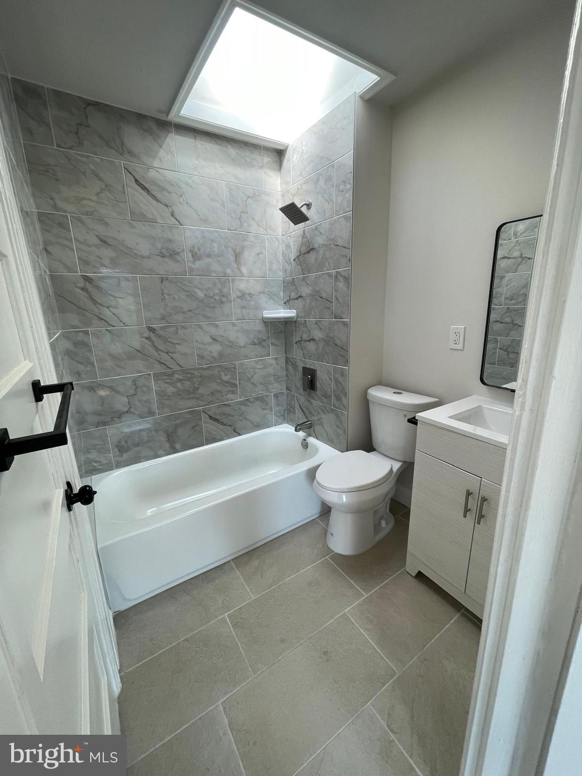 EAST BALTIMORE MIDWAY - Residential