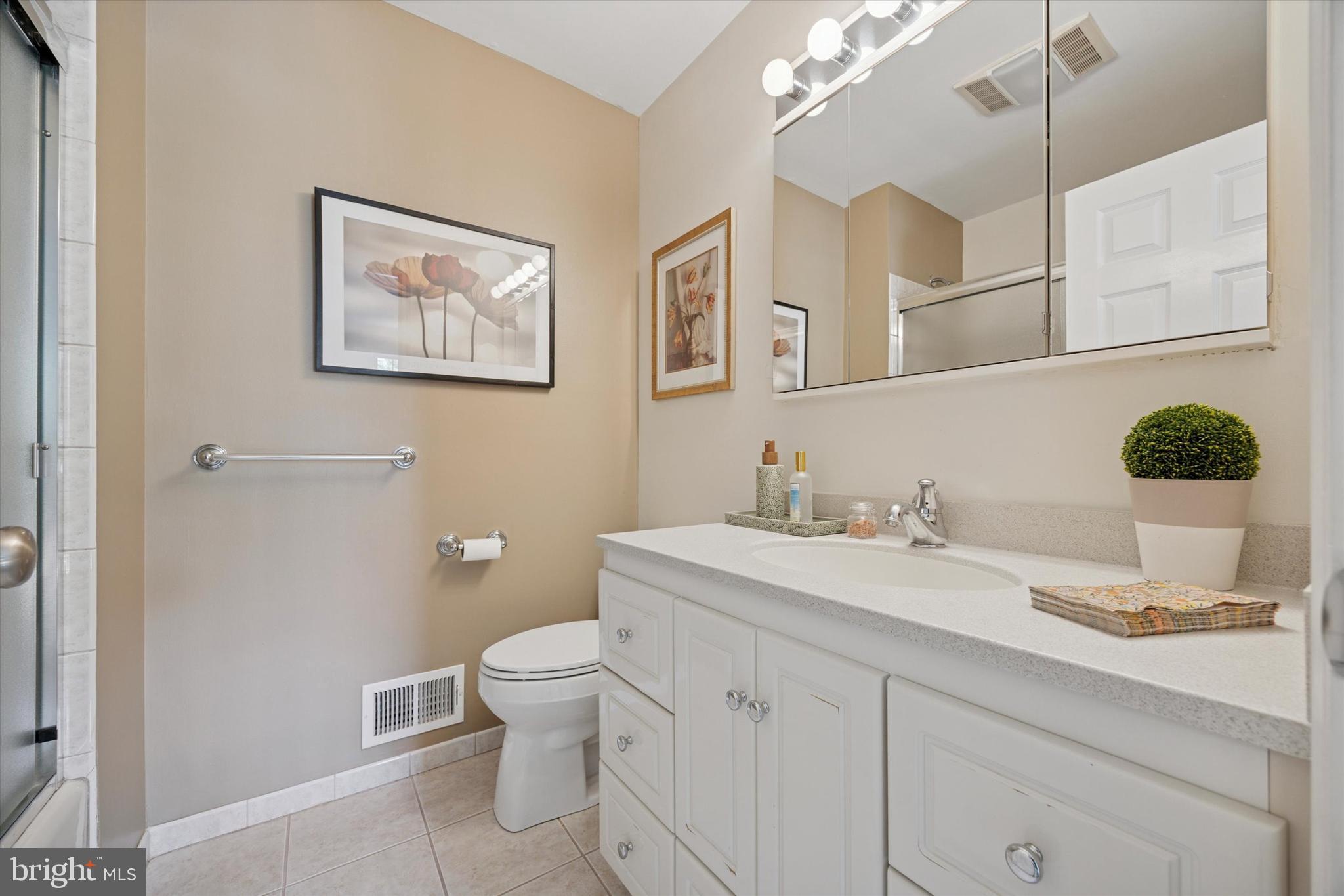 BLUE BELL - Residential