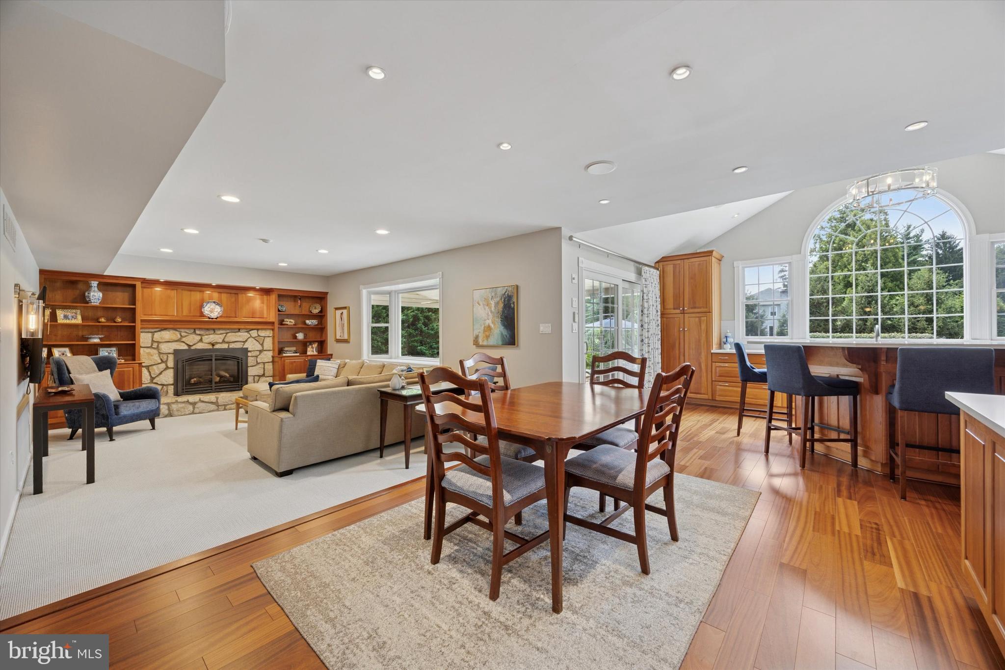 BLUE BELL - Residential