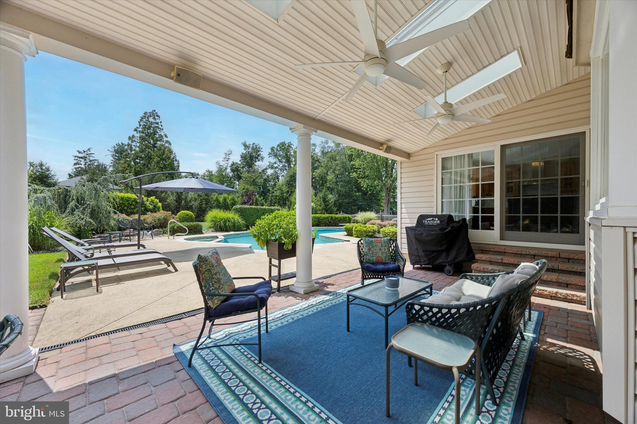 BLUE BELL - Residential