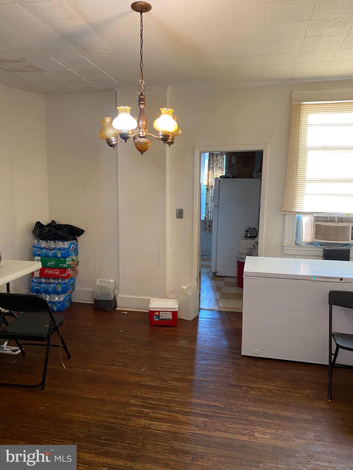 GREEKTOWN - Residential