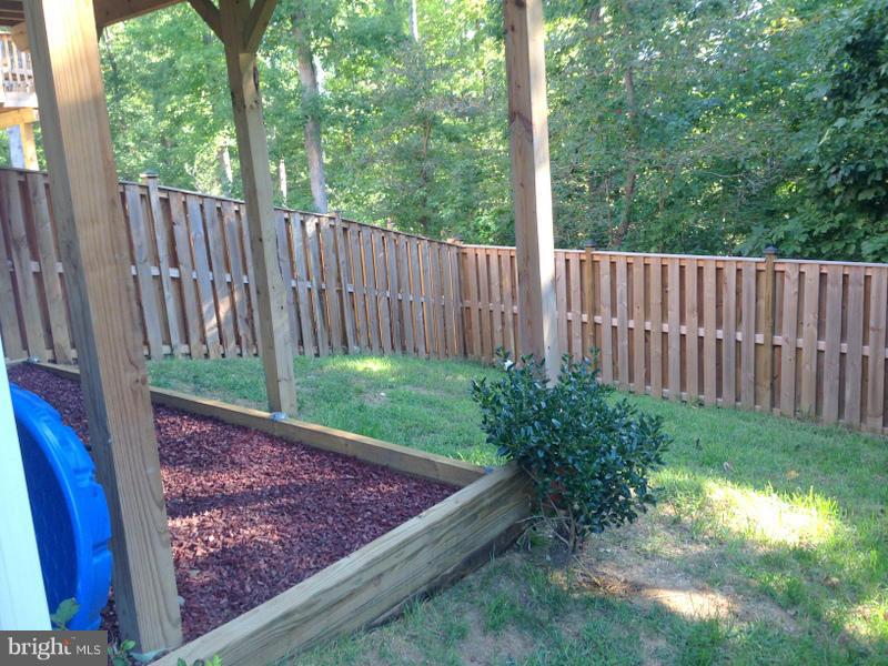 MAZEL - Residential Lease