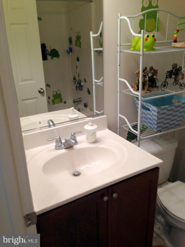 MAZEL - Residential Lease