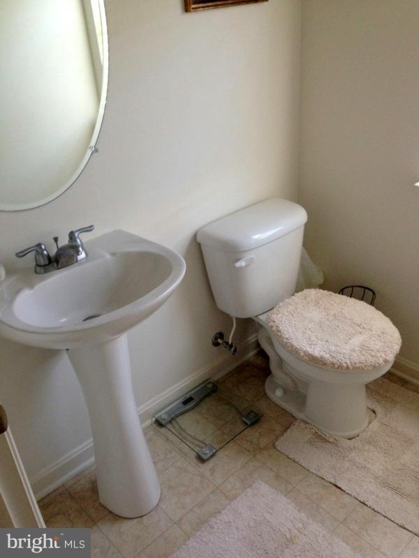 MAZEL - Residential Lease