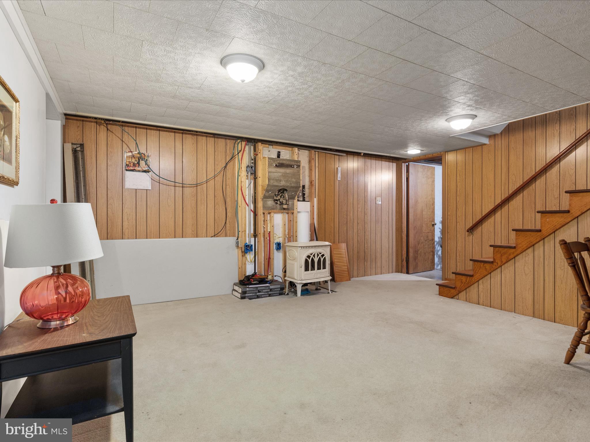 WHITTIER ACRES - Residential