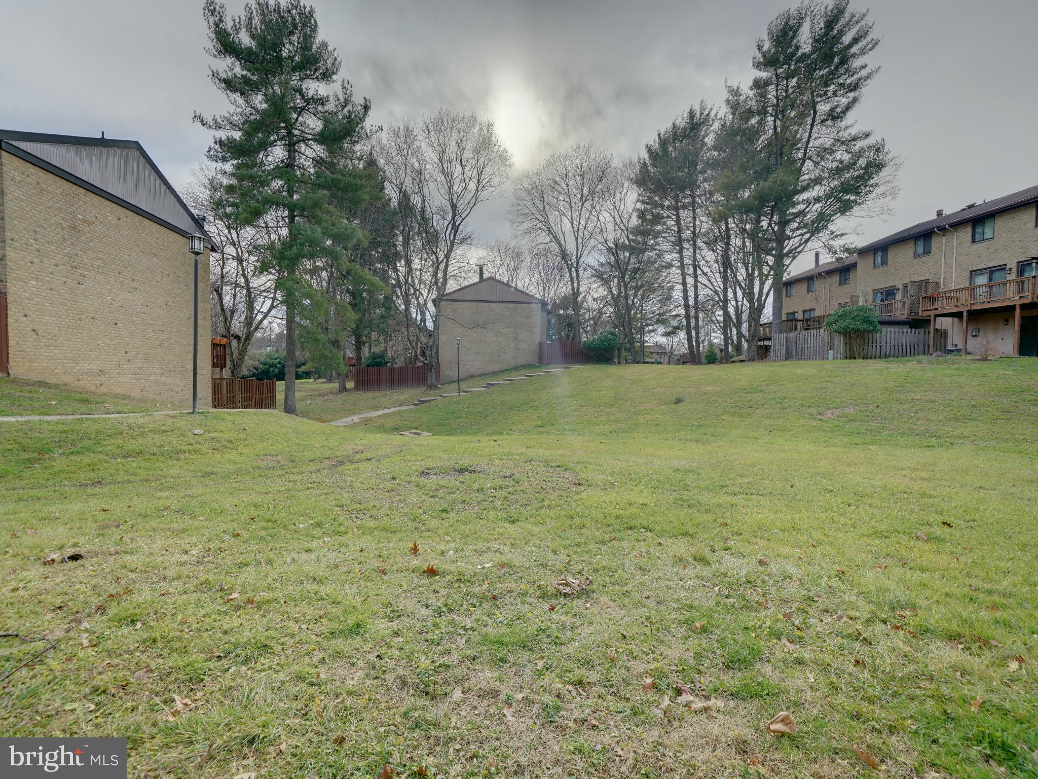 VILLAGE OF LONG REACH - Residential