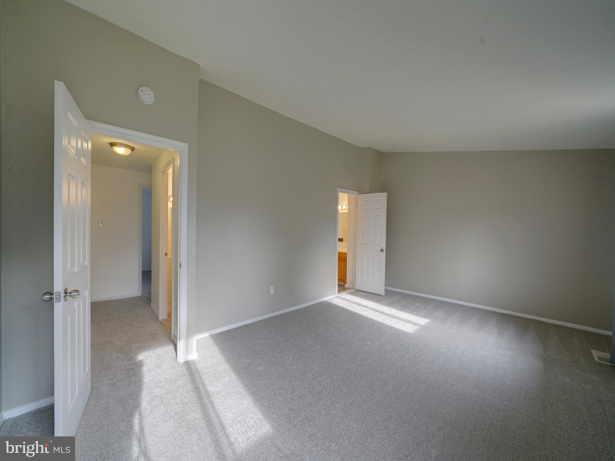 VILLAGE OF LONG REACH - Residential