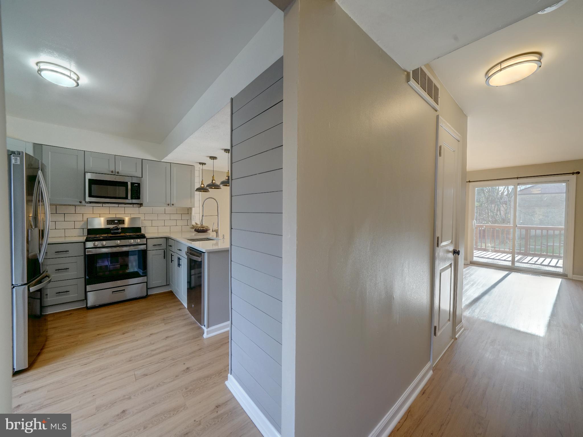 VILLAGE OF LONG REACH - Residential