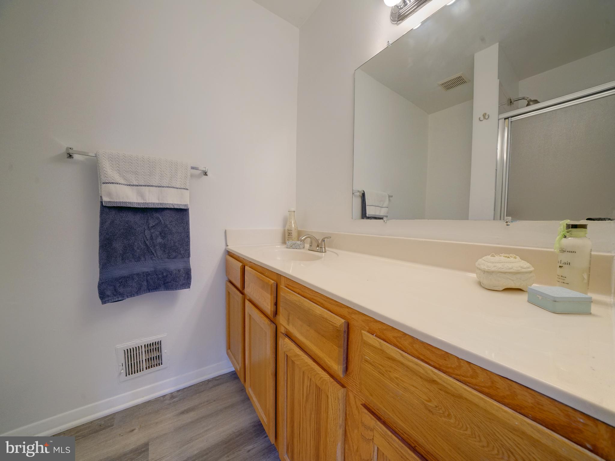 VILLAGE OF LONG REACH - Residential