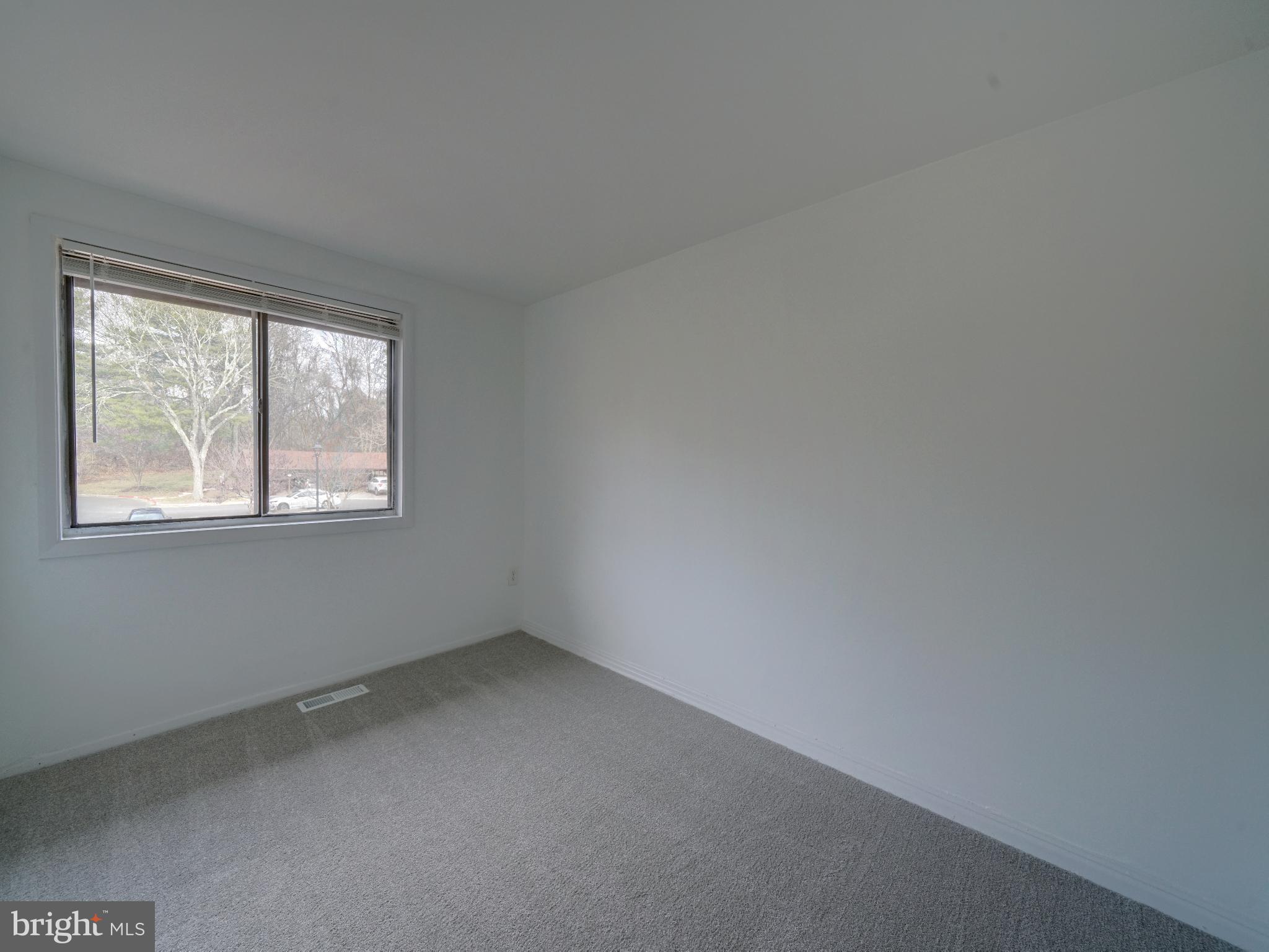 VILLAGE OF LONG REACH - Residential