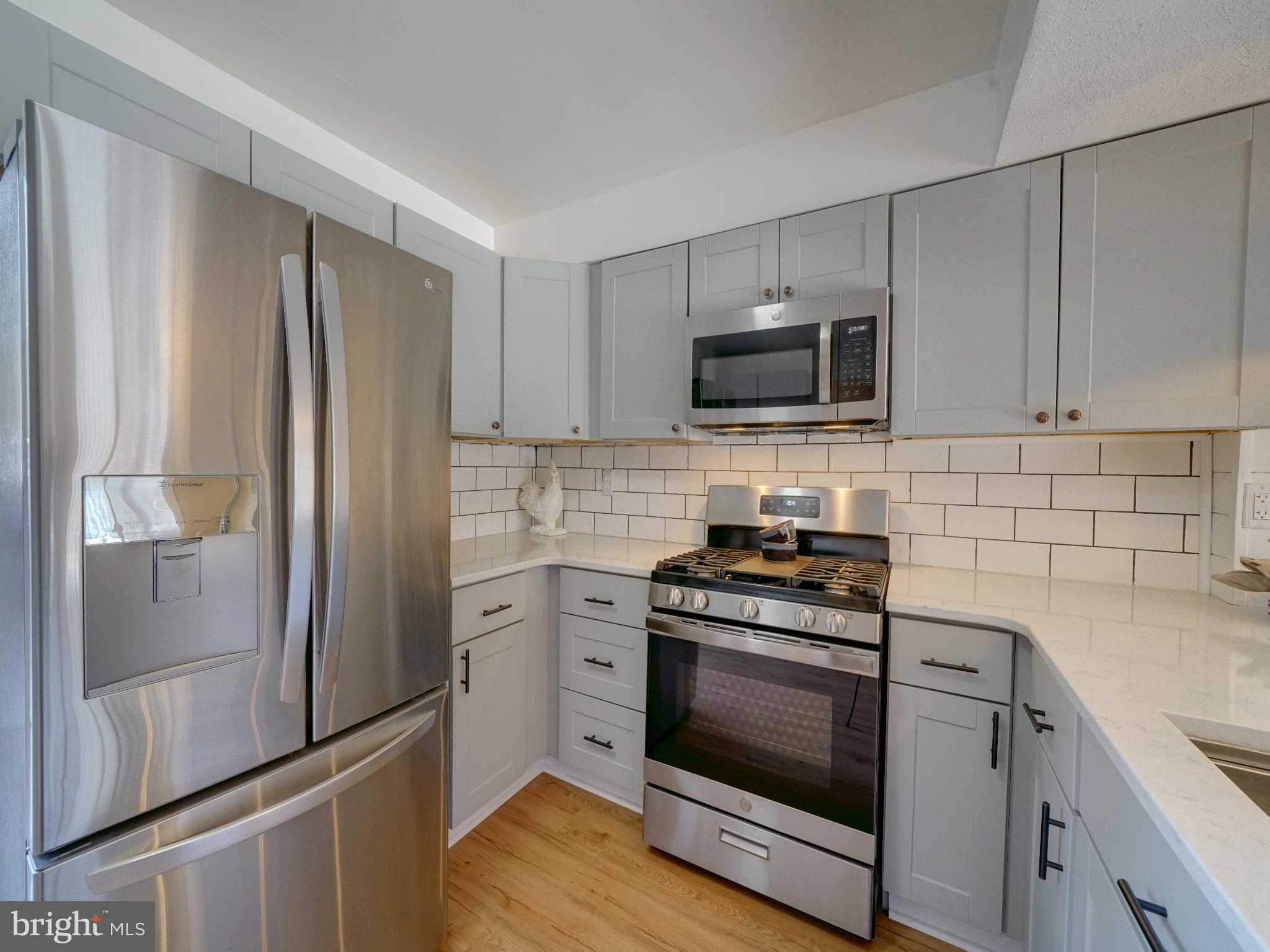 VILLAGE OF LONG REACH - Residential