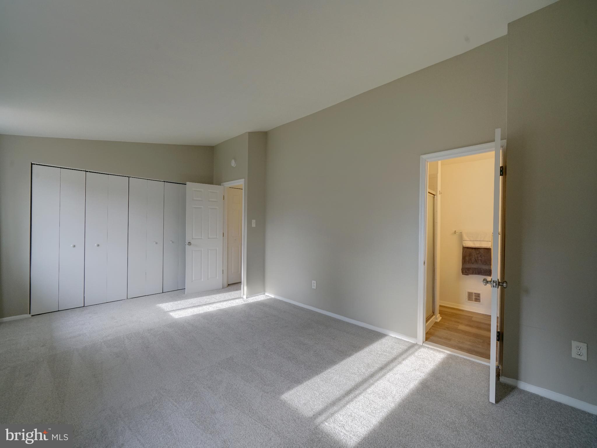 VILLAGE OF LONG REACH - Residential