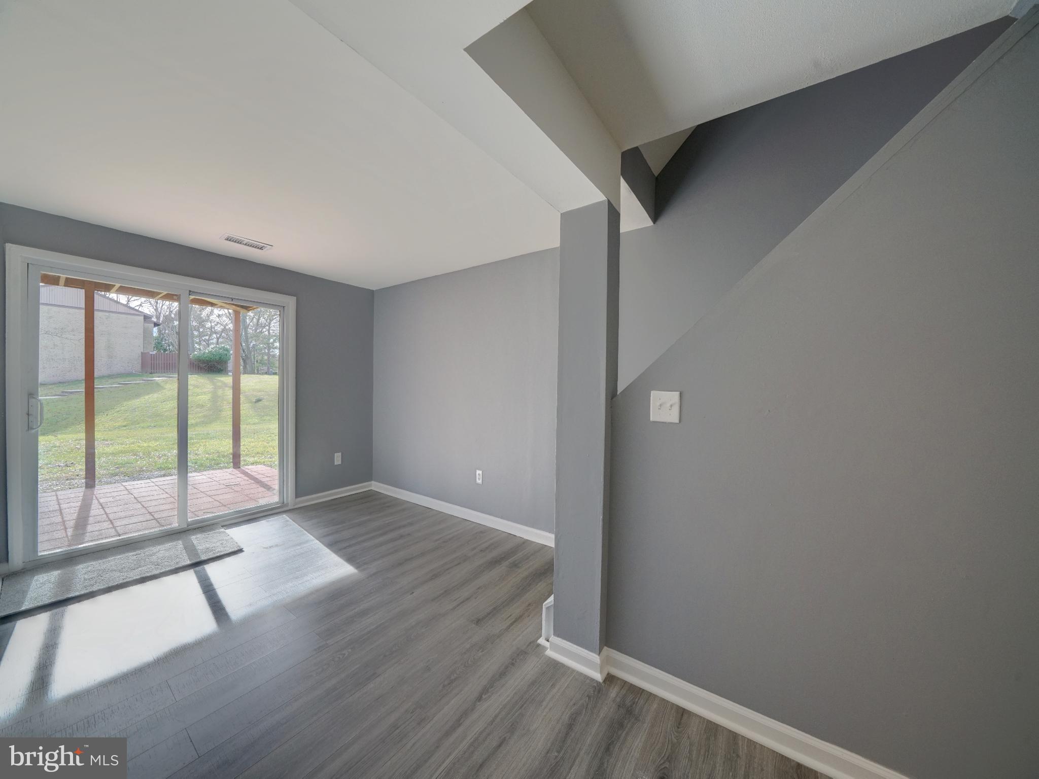 VILLAGE OF LONG REACH - Residential