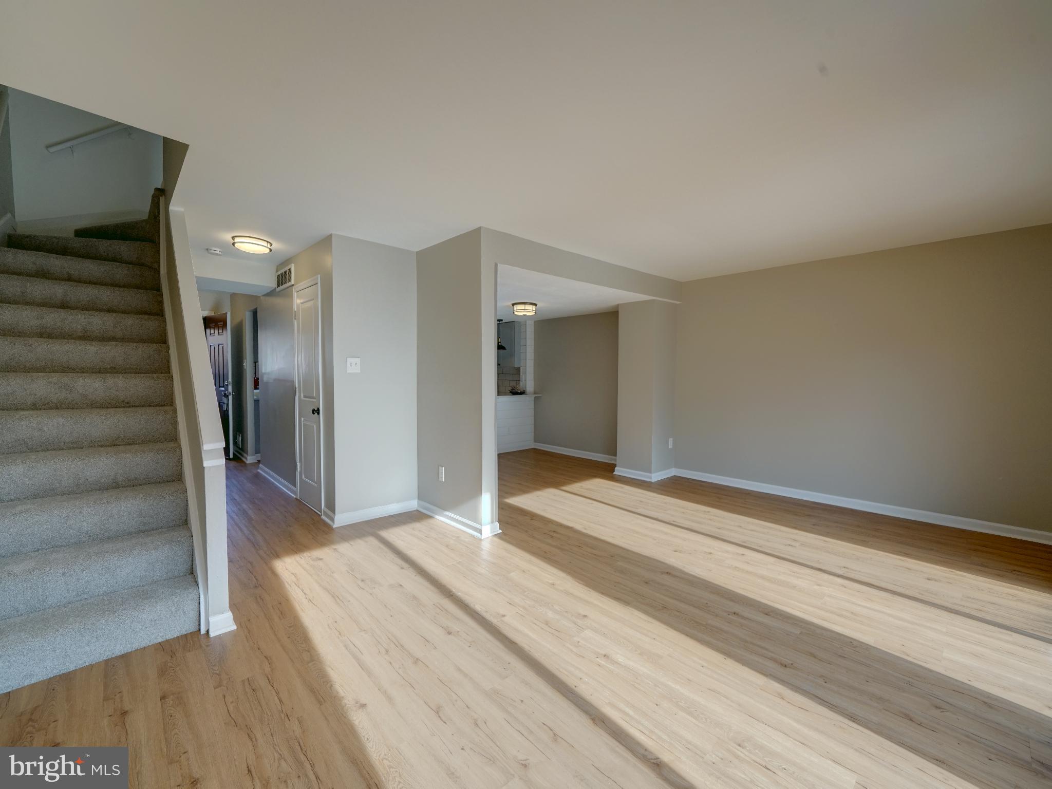 VILLAGE OF LONG REACH - Residential