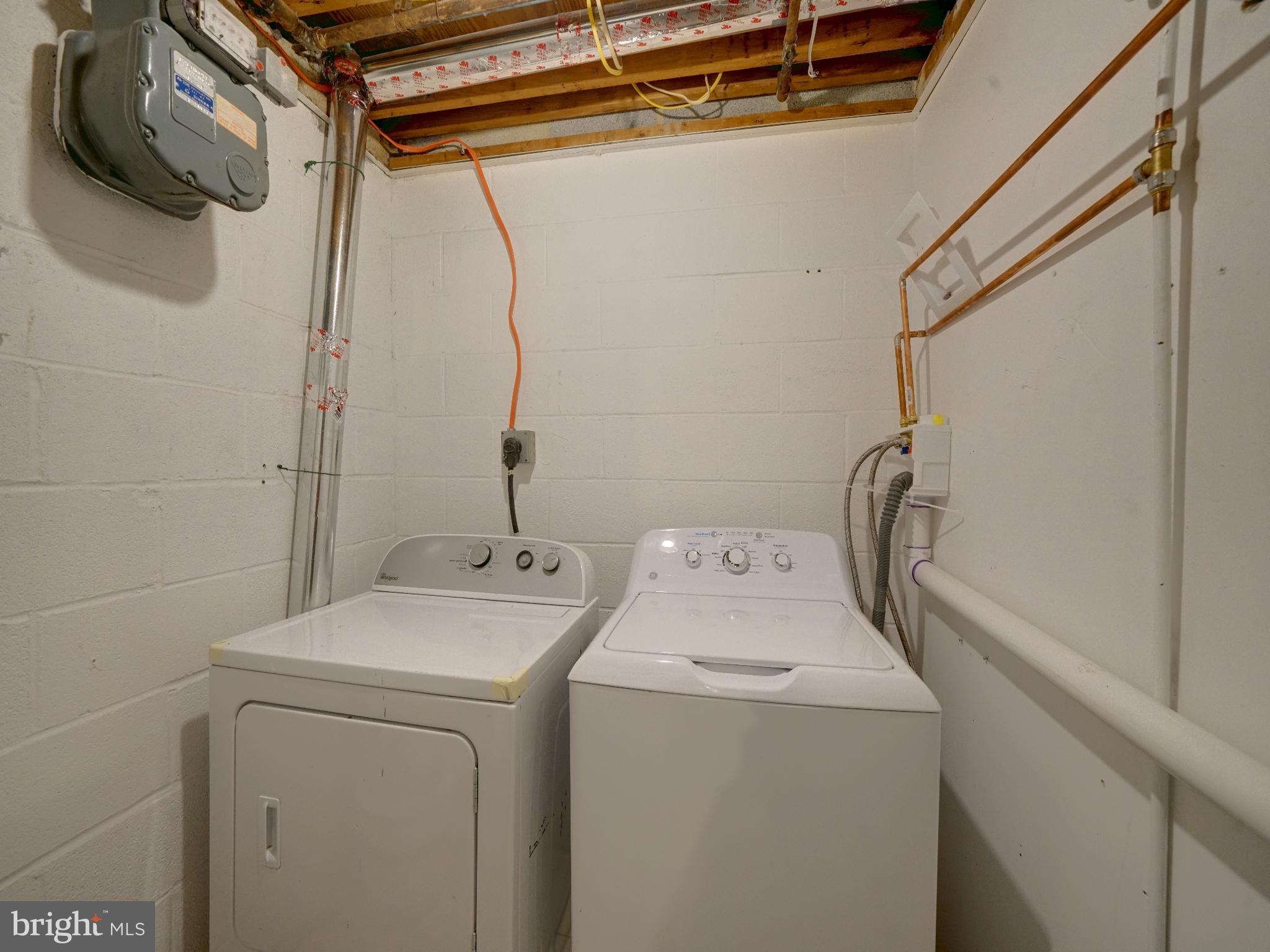 VILLAGE OF LONG REACH - Residential