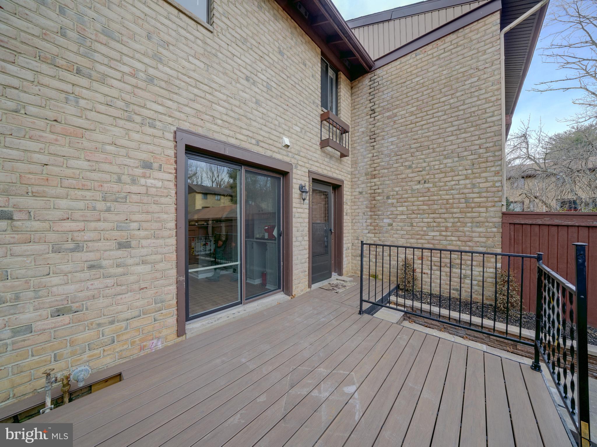 VILLAGE OF LONG REACH - Residential