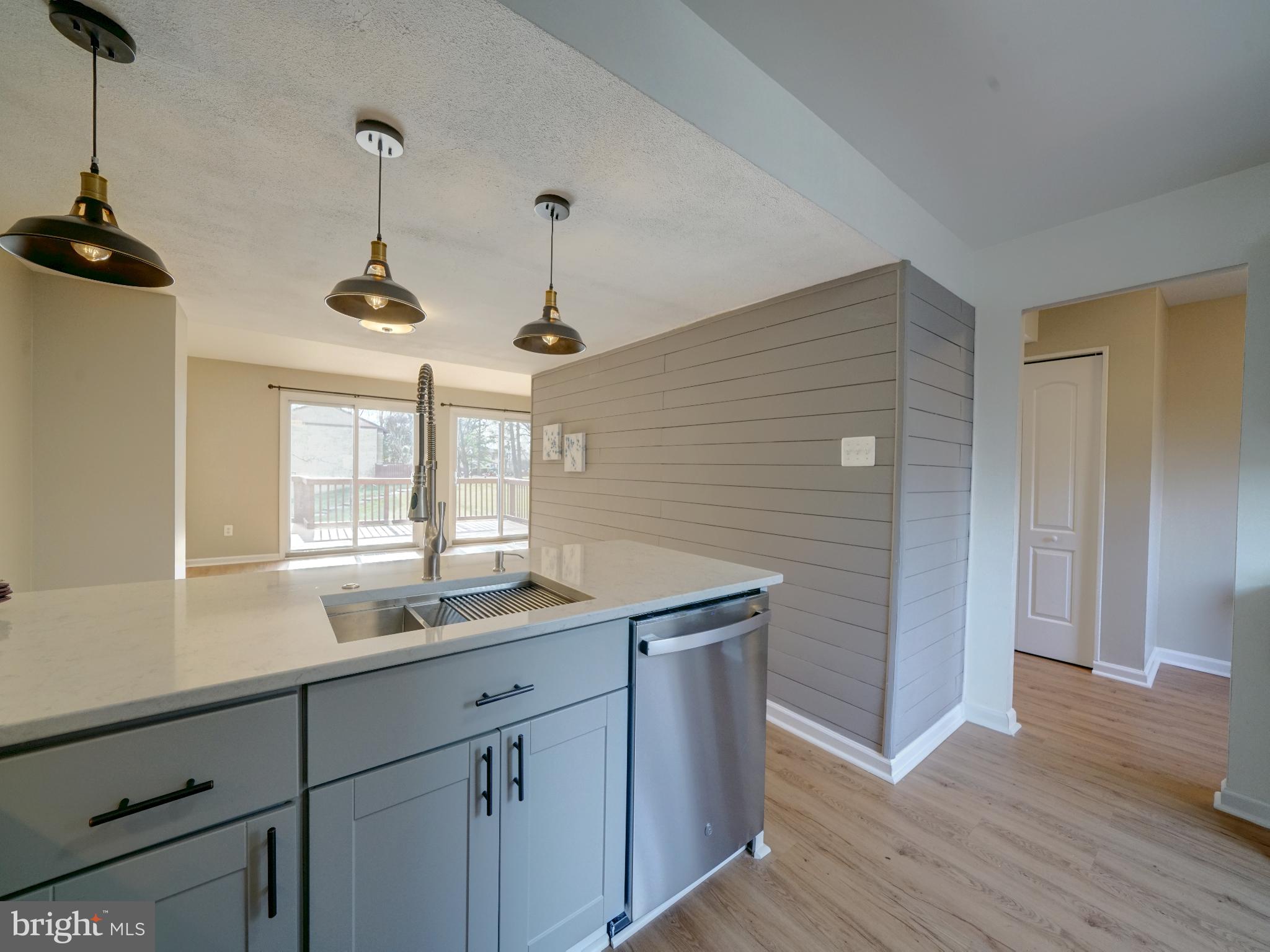 VILLAGE OF LONG REACH - Residential