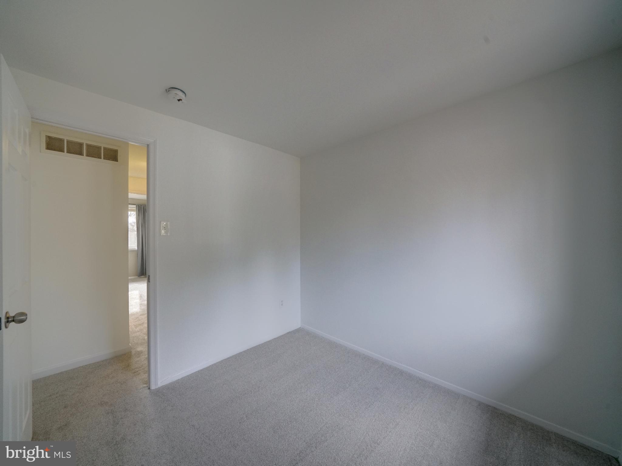 VILLAGE OF LONG REACH - Residential