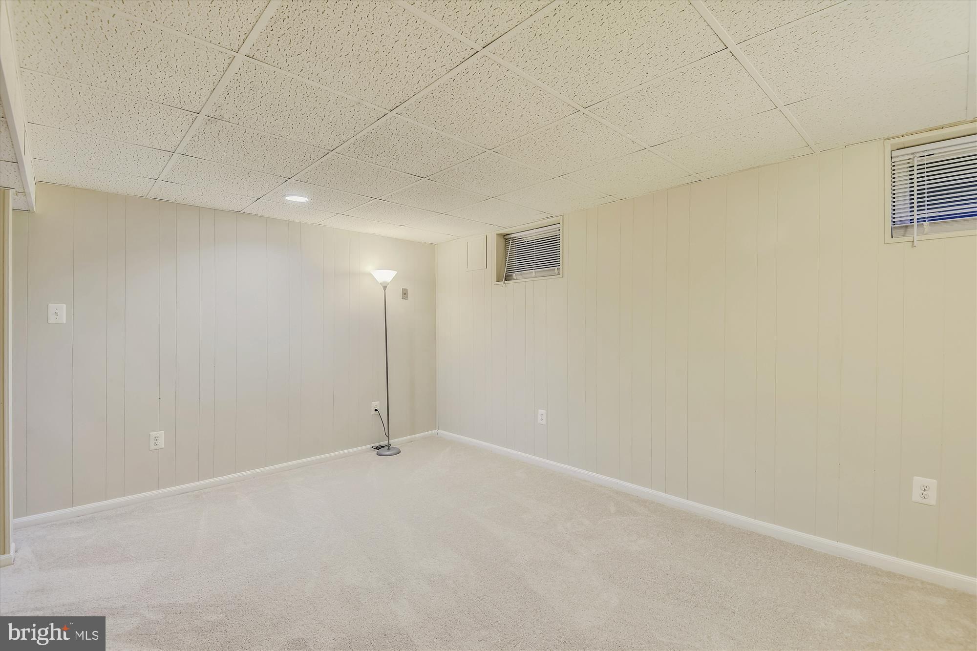 DUNN LORING WOODS - Residential